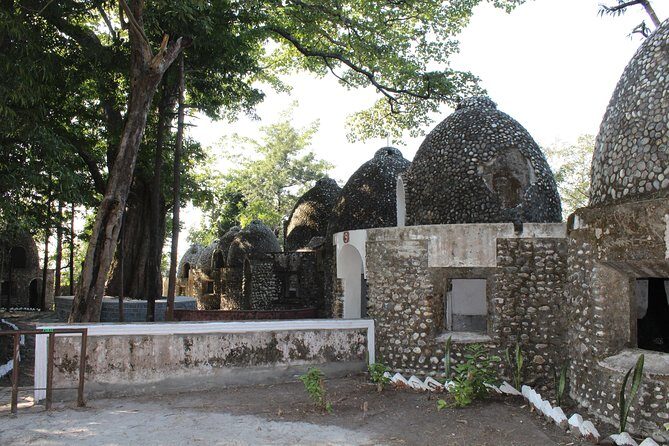 Ashram Tour By Walk in Rishikesh (Private Tour) - Things to keep your expectations realistic