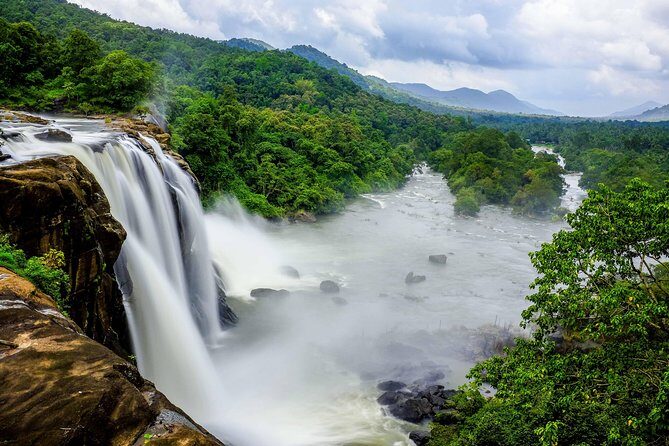 Athirappilly & Vazhachal Waterfalls Private Day Tour from Kochi - Athirappilly Falls: Big Water, Long Views, and Crowd Management