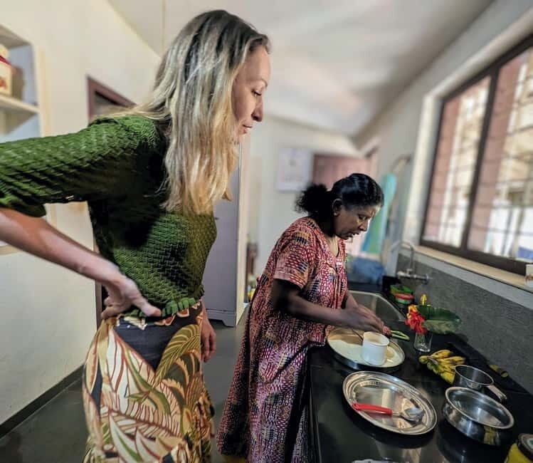 Authentic local vegetarian Kerala cooking class in Wayanad - Back in the kitchen with Sharadha: hands-on Kerala technique