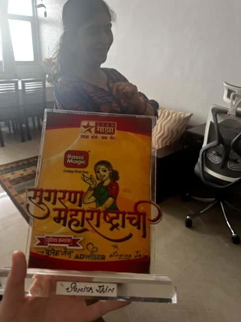 Authentic Mumbai: Home-Cooked Meal with a Local Host - Arriving at Lyka Building and Getting Set Up