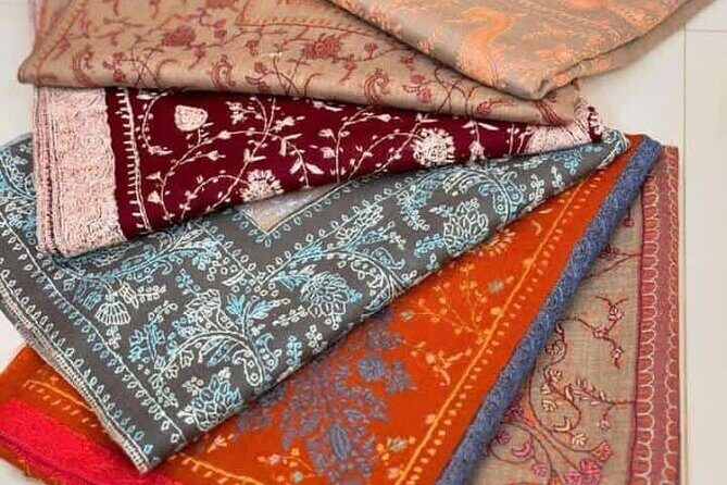 Authentic Shopping Experience in Bangalore for Souvenirs & Gifts - Stop 2: Deepam Silk for Sarees, Fabrics, and Ready-to-Wear