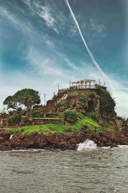 Baga/Calangute: South Goa Full-Day City Sightseeing Tour - Mangeshi Temple: one focused cultural stop, not a marathon