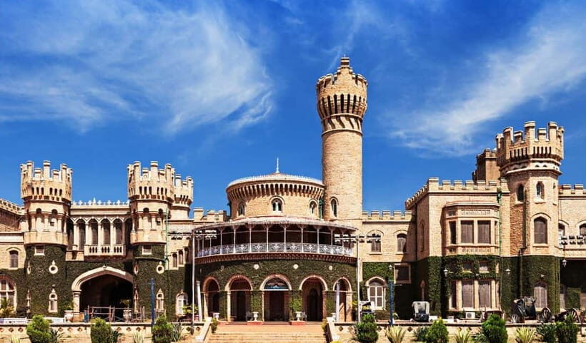 Bangalore City Tour: Explore Full-Day Sightseeing Trip - Tippu’s Palace and Bull Temple: Architecture Plus a Big Impression