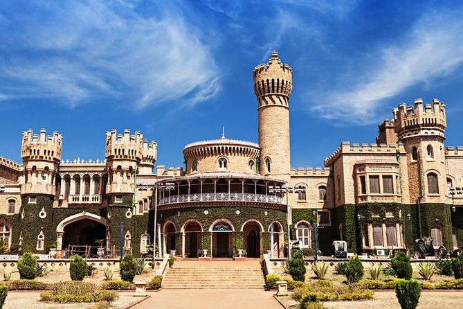 Bangalore City Tour (Lunch, Pick up & drop at hotel) - Cubbon Park and the Cricket Stadium Pass-By: Bangalore’s Daily Rhythm