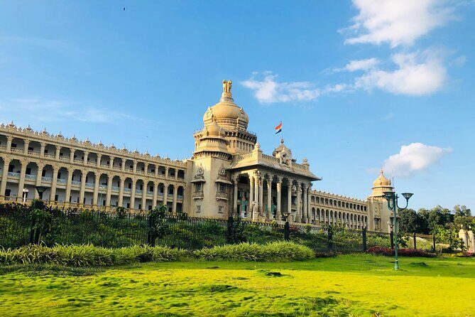 Bangalore in a Day: Private Guided Full-Day Sightseeing Tour - Bull Temple and Nandi: a 1537 origin you can feel