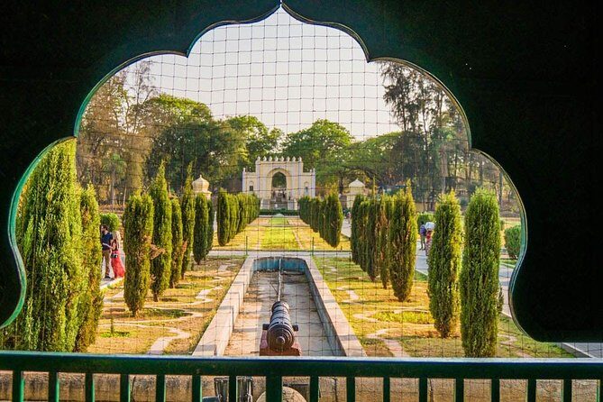 Bangalore Tour By Tuk Tuk! - Stop 3: Bangalore Palace—A Royal Setting With Gardens Around It