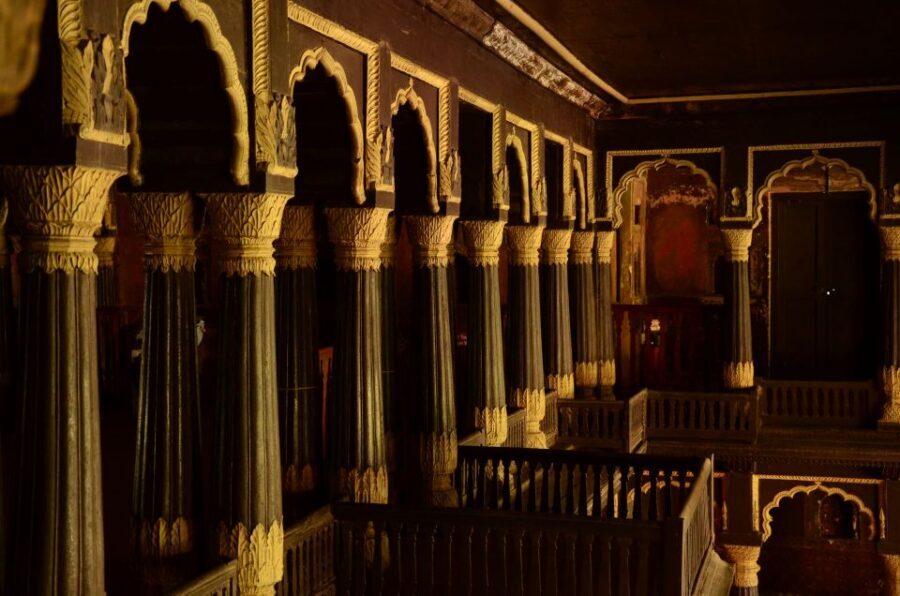 Bangalore: Walking Tour of Fort, Palaces, and Market - Key highlights worth circling