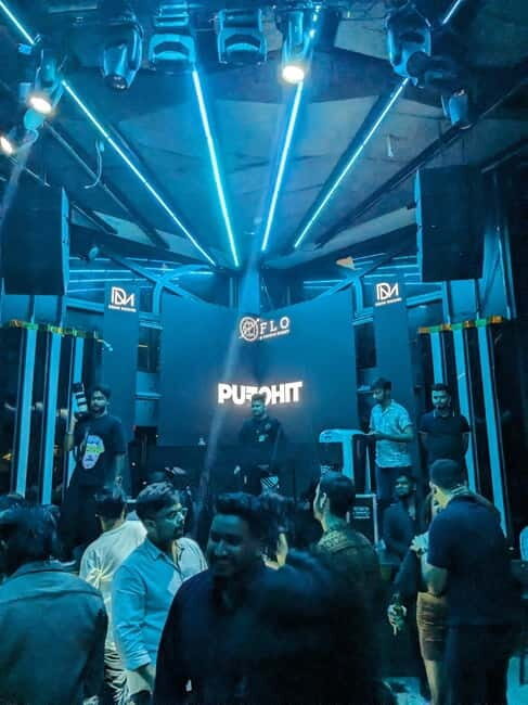 Bangalore:The Original bengaluru pub crawl - Games, Discounts, and the “It’s Organized” Feeling