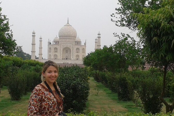 Behind the Taj Mahal with Sunrise or Sunset view by Tuk Tuk Ride - Price and value: is $24 per person actually a good deal?