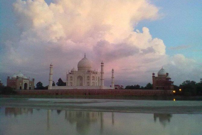 Behind the Taj Mahal with Sunrise or Sunset view by Tuk Tuk Ride - Stop-by-stop: what you actually do during the 1 to 1.5 hours