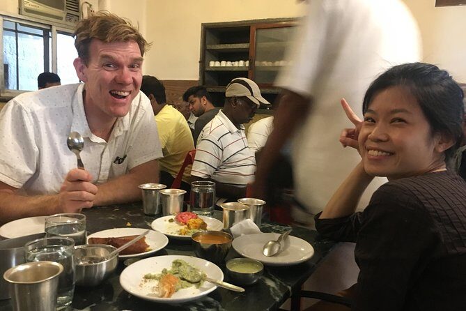 Bengaluru in a Nutshell-Full Day Tour - Meeting at Hard Rock Cafe: a simple start you can actually find