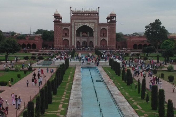 Bengaluru to Agra Taj Mahal Same Day Trip with Flights and lunch - Marble Inlay Crafts: Seeing the Descendants Behind the Taj Work