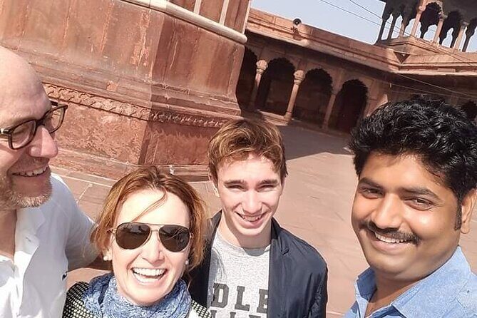 Best of 8 hrs Private old & New Delhi City Tour - Chandni Chowk: where the day begins and your senses get to work