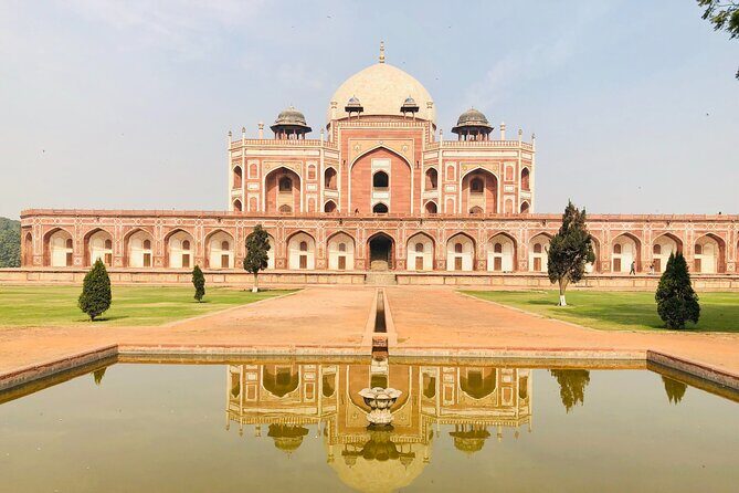 Best of 8 hrs Private old & New Delhi City Tour - Jama Masjid: big courtyard views, major architecture, and timing