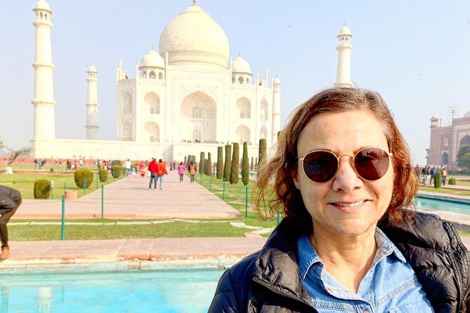 Best of Delhi and Taj Mahal: 1 Day Agra and 1 Day Delhi Tour - Hotel pickup, private air-conditioned car, and a schedule you can trust
