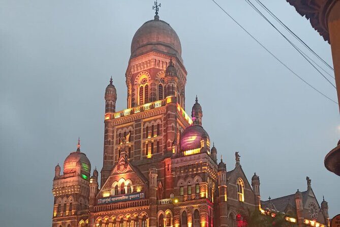 Best of Mumbai by Day/Night Private Tour With Meal and Transport. - Bandra: Basilica, Bandstand Promenade, and the Celebrity-Spot Stroll