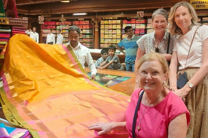 Big Fat Indian Wedding, shopping & bazaar walking tour in Chennai - Wedding shopping, but with a real plan