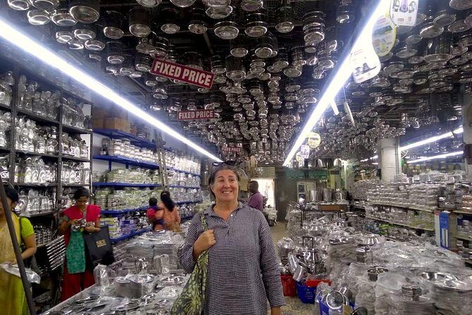 Big Fat Indian Wedding, shopping & bazaar walking tour in Chennai - Getting started around T Nagar and how the walking pace feels