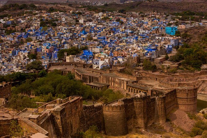 Blue City Walk (2 Hours Guided Walking Tour) - Ranisar Lake Inside the City Wall: Calm Water in a Dense Place