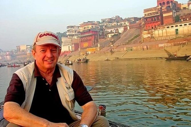 Boat Ride on the Ganges in Varanasi - The boat ride itself: ghats, temples, and pilgrims at water level
