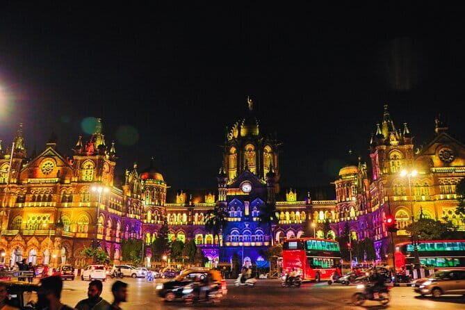 Bollywood Sightseeing and Celebrity Homes Tour by Private Car - Live Dance Show and Bollywood Karaoke: Participation Without the Pressure
