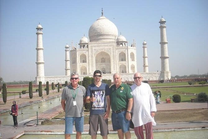 Bollywood Sightseeing and Celebrity Homes Tour by Private Car - How Much Time Is Enough Here?