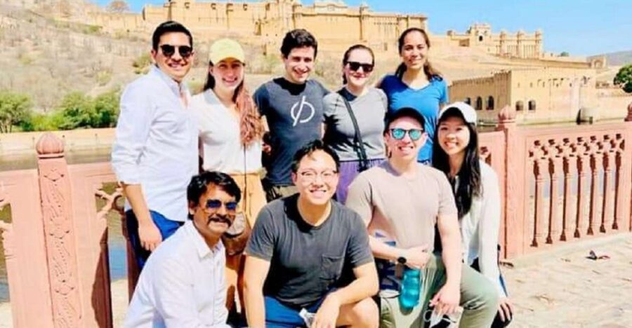 Book Govt. Approved Tour Guide for Jaipur City Tour - Key things that make this Jaipur tour work