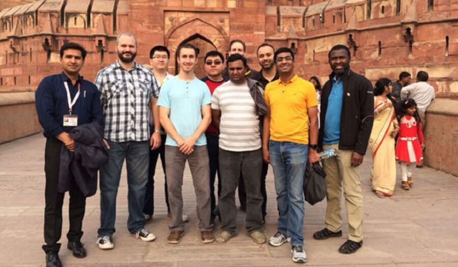 Book Govt. Approved Tour Guide For Taj Mahal & Fort - Local bazaar free time: a small taste of everyday Agra