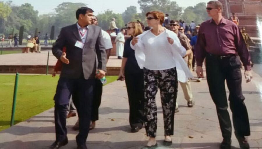 Book Govt. Approved Tour Guide For Taj Mahal & Fort - How the logistics work: golf cart, shoes covers, and skip-the-line flow