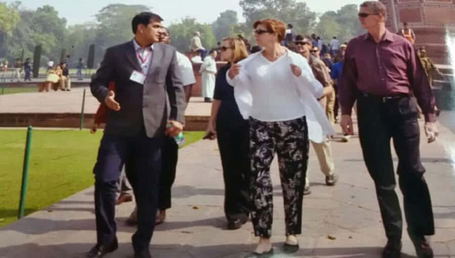 Book Taj Mahal Entry Tickets with Skip the Line Entry. - Photo Stops and the Best Angles for Your Camera or Phone
