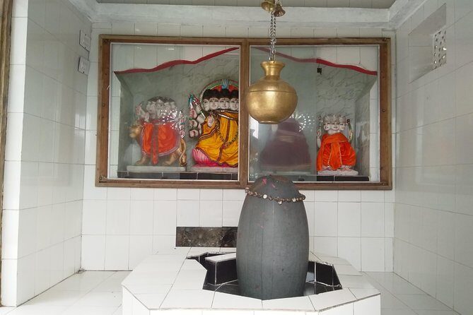 Caving Tour in Rishikesh - 6 Hrs. - Temple Stop: Pawki Devi and the Culture Shift From Cave to Worship