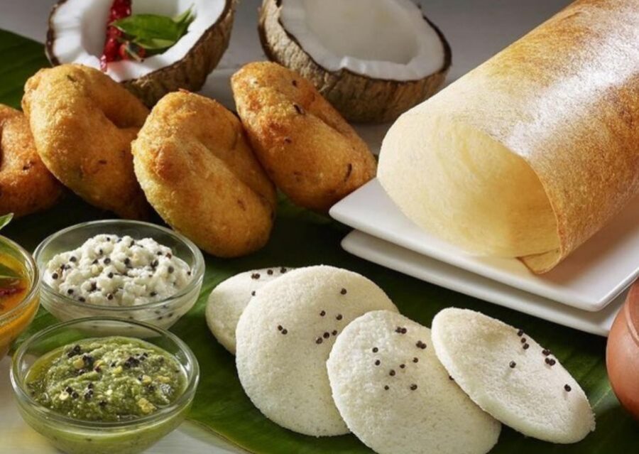 Chennai: 2 Hour Street Food Walking Tour - Getting value from the guide: English, Hindi, and real explanations