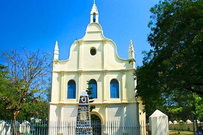 Cochin Heritage Tour With Alleppey Houseboat Cruise - One day in Kerala: Kochi culture plus the backwaters feel
