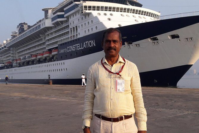 Cochin ( Kerala, India ) Airport Pick Up. Or Drop - First contact at Kochi: where pickup actually happens