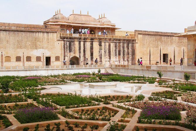 Colourful Rajasthan Tour with Taj Mahal - Day 5: Bikaner and Junagarh Fort’s Palace Power