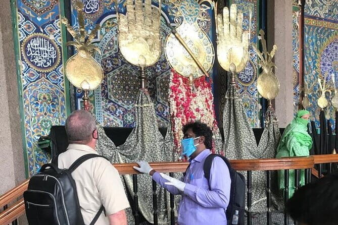 Cult Immersions 1 -Charminar Historical Walking Tour 3 hrs - Laad Bazaar: Bangles, Color, and Learning the Shopping Rhythm