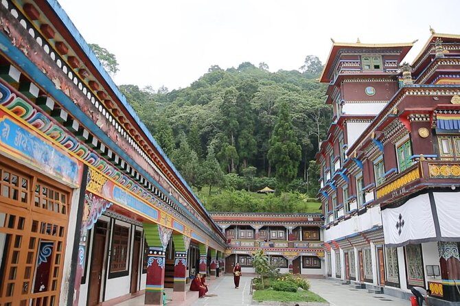 Cultural Tour of Sikkim (7 Days) - Kewzing: Village Walks, Herbs, Monasteries, and a Cooking Class
