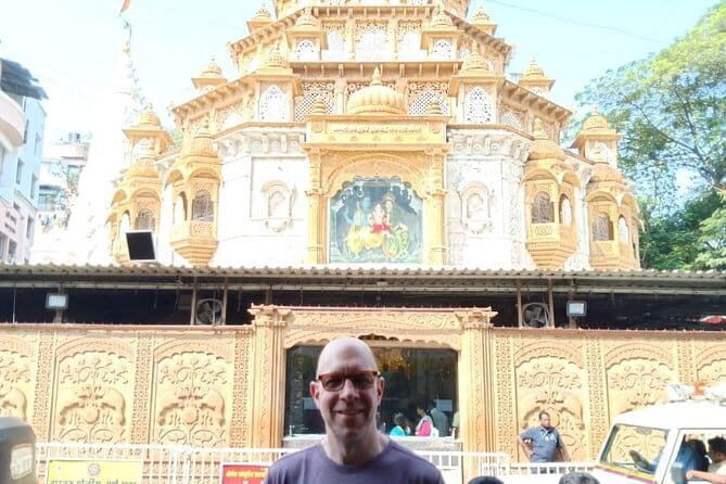 Culture trip in Pune to Aga Khan Palace, a dargah and temples - Khed Shivapur Dargah: white marble, Quran text, and a levitating-stone legend