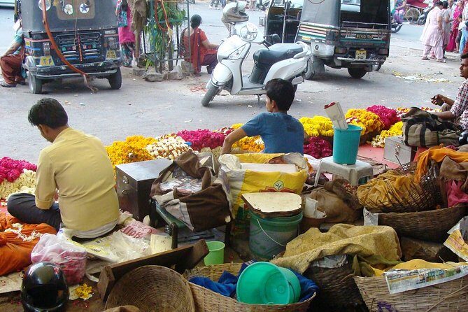 Cycle Through Jaipur's Charm - Cuisine|Heritage|Temple(Awarded) - Thathera Bazaar and Jaipur workshops: where craft looks better than any photo