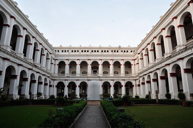 Day Tour Of Kolkata - Birla Planetarium: Stupa-Inspired Architecture and a 45-Minute Star Window