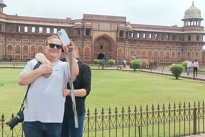 Day Tour Of Tajmahal From Bangalore With Car Guide Entrance Meal - Inside the Taj Mahal: what you get in 3 hours
