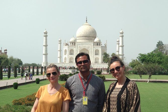 Day Tour Taj Mahal & Agra Fort by Private Car From Delhi - Key things to know before you go