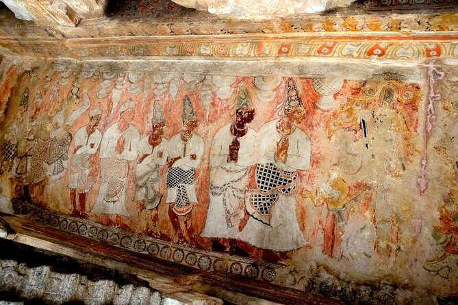Day trip from Bangalore to Lepakshi for Temple architecture & paintings - The Bangalore-to-Lepakshi Day Plan (and How to Use Your Time)