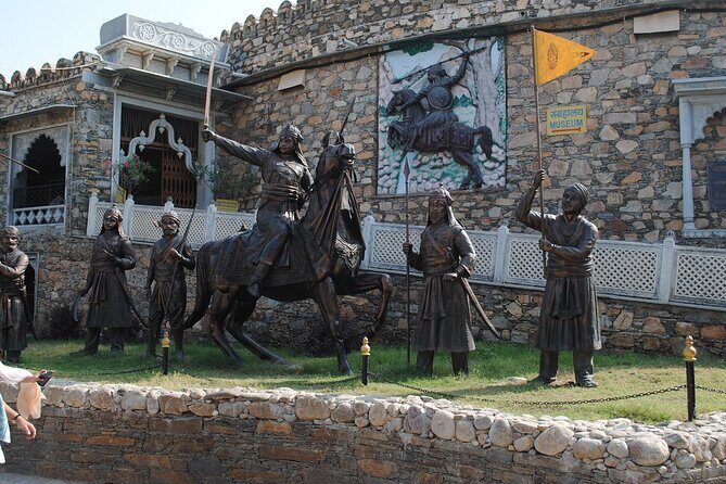 Day Trip from Udaipur to Nathdwara, Eklingji, and Haldighati - Haldighati Battlefield Day: Museum, Battlefield Ground, Chetak, and the Pass