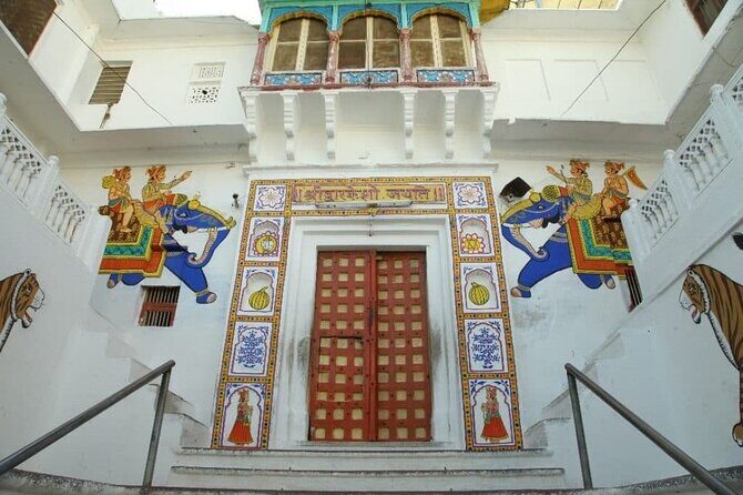 Day Trip from Udaipur to Nathdwara, Eklingji, and Haldighati - Price and Value: What $71.91 Per Group Really Means