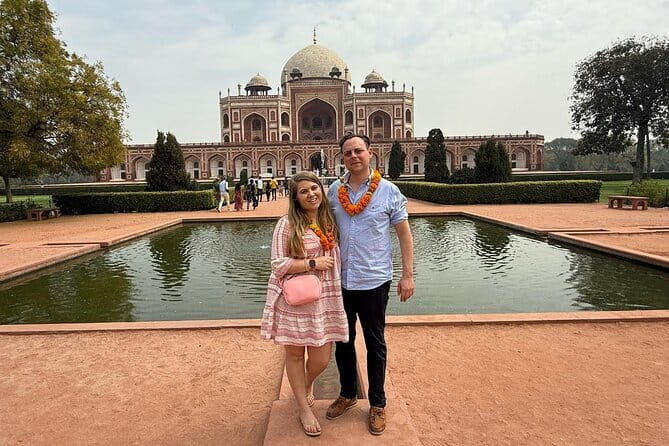 Day Trip Taj Mahal, Agra Fort & Baby Taj Tour from Delhi by Car - Agra Fort in about an hour: big views, fast pacing
