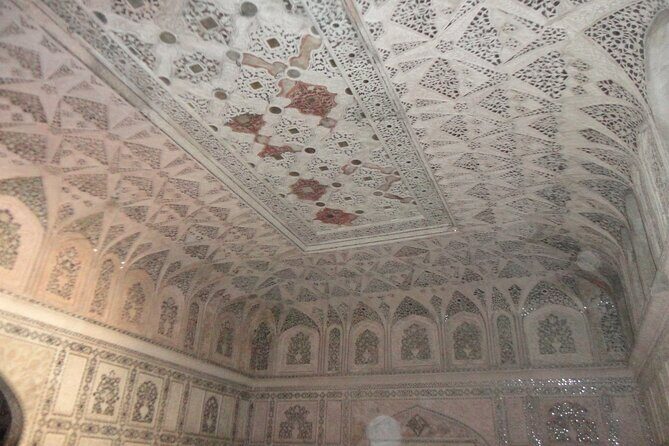 Day Trip to Agra from Delhi - The Taj Mahal plan: timing, tickets, and what your guide should focus on