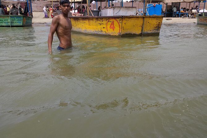 Day trip to Garh Ganga (Garhmukteshwar) - Cremation grounds along the river: see it, respect it, move on