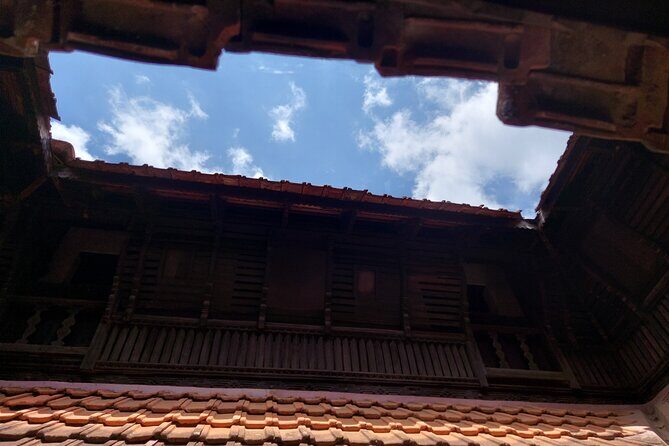 Day trip to Kanyakumari beach and Padmanabhapuram palace - Trivandrum to Kanyakumari: what this 10-hour day trip really covers