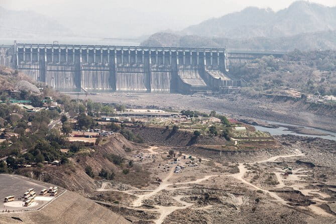 Day Trip to Statue of Unity (Guided Full Day Sightseeing Tour from Ahmedabad) - Getting from Ahmedabad to Vadodara: timing and what to expect